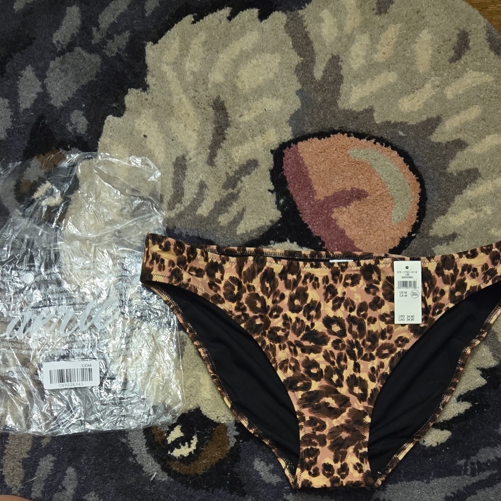 Aerie MEDIUM NWT Swim Bottom